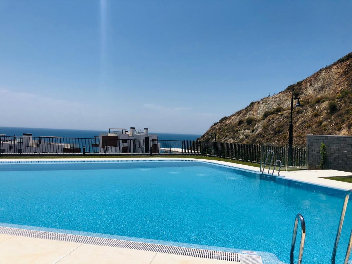 דירות פואנגירולה Super Six - Brand New Seaview In Costa Del Sol מראה חיצוני תמונה